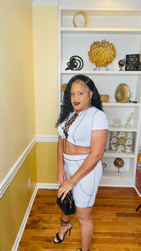 Set the mood - stitch biker short set (ivory)