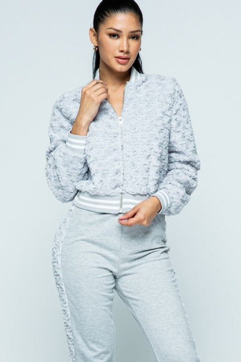 Be Right There| two piece jogger pant set