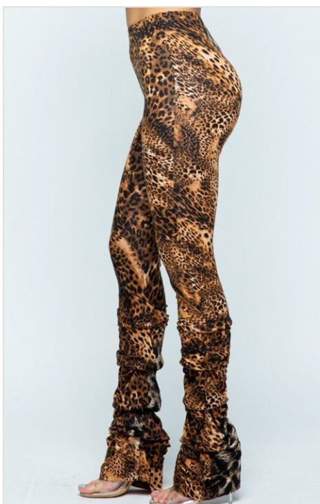 Catch me if you can | stacked pants