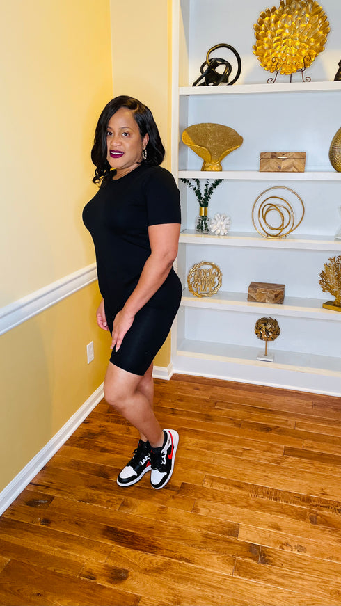 On Vacation- biker short set (black)