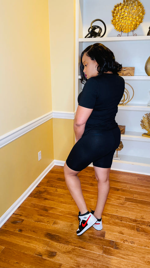 On Vacation- biker short set (black)