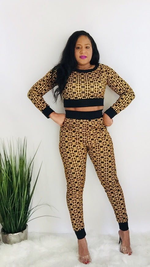 Lock and chain |crop top and high waist pants set