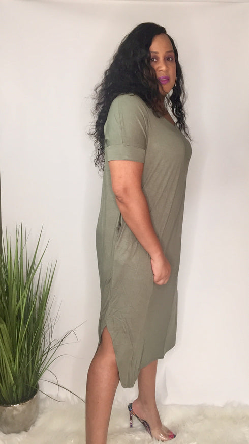 Summer Getaway | v neck dress (light olive)
