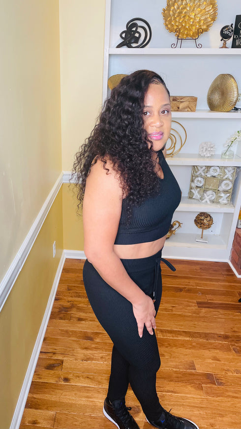 Tell me about it-crop top ribbed legging set (black)