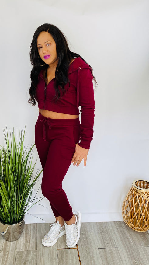 Chase the Dream - two piece cropped jogger set