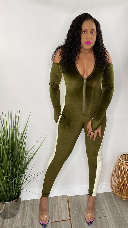 Hourglass - halter jumpsuit (army green)