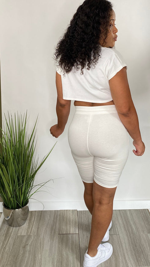 Fine Girls | Crop jacket and biker short set (white)