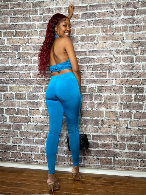 Peekaboo- two piece set (blue)