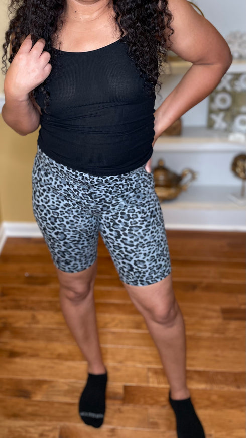 Got it plus -women’s biker shorts Leopard Grey/Black