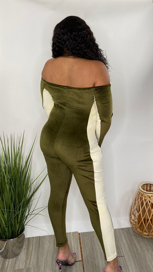 Hourglass - halter jumpsuit (army green)