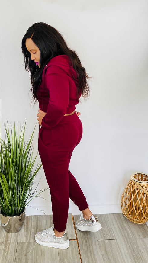 Chase the Dream - two piece cropped jogger set