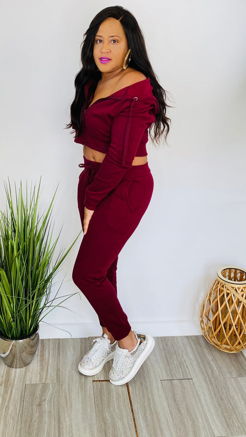 Chase the Dream - two piece cropped jogger set