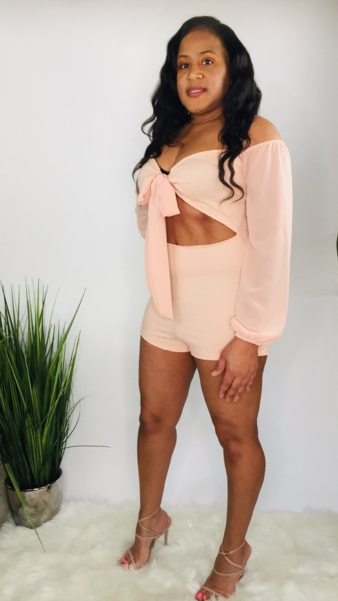 Dripping Pretty | Knot detail Smocked Romper (peach)