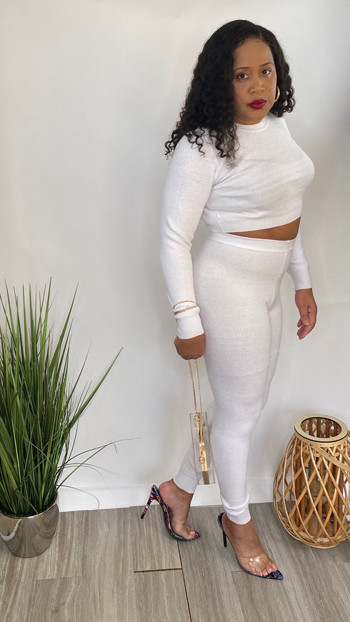 Snow White - white two piece set