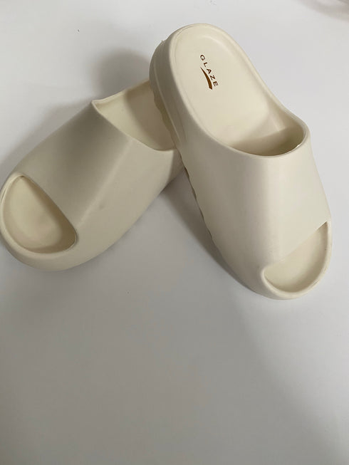 Chill Mode - slide shoes (White)