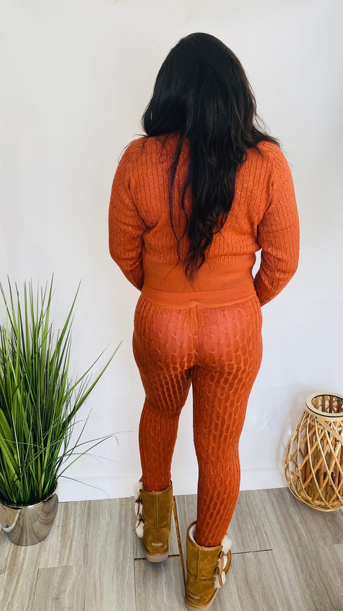 Cozy Queen knit sweater set (rust)
