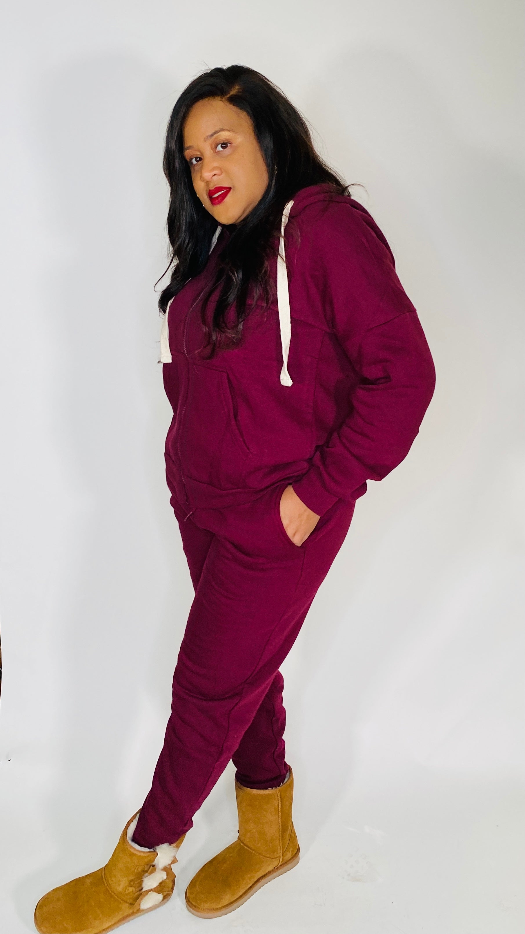 Comfy Living Sweatsuit - two piece set (burgundy)